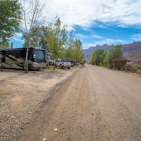Funstays Glamping Setup Tent In Rv Park #1 Ok-T1 Moab Luaran gambar